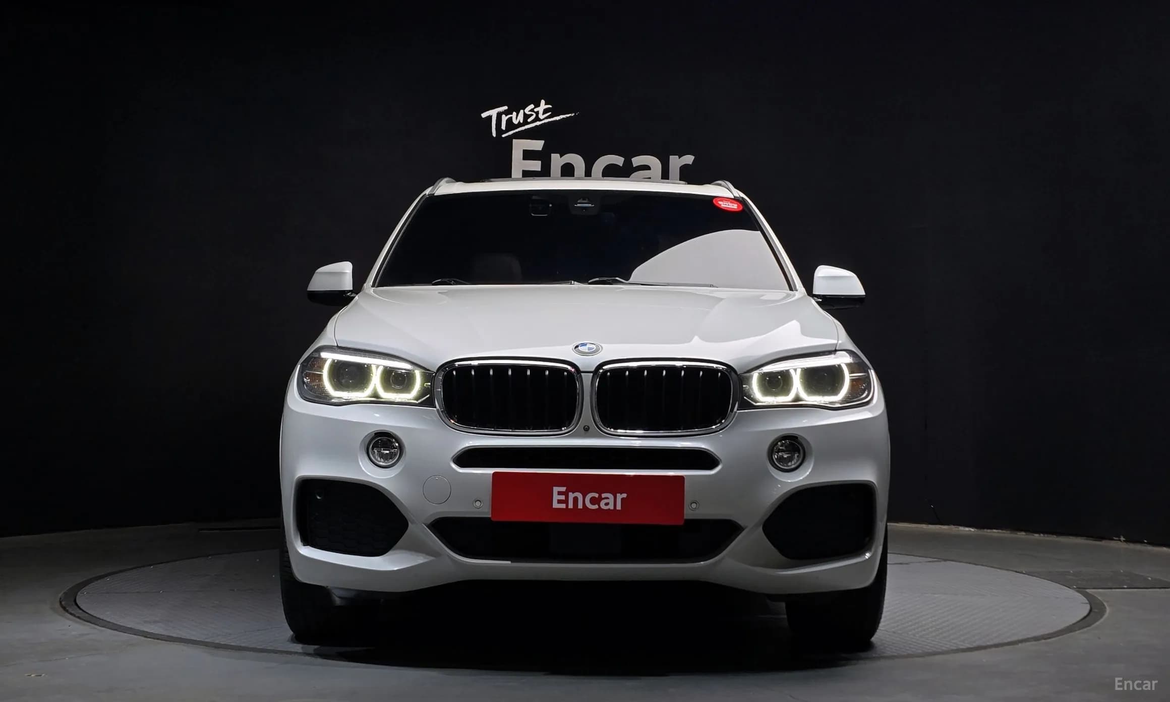 X5 (F15)