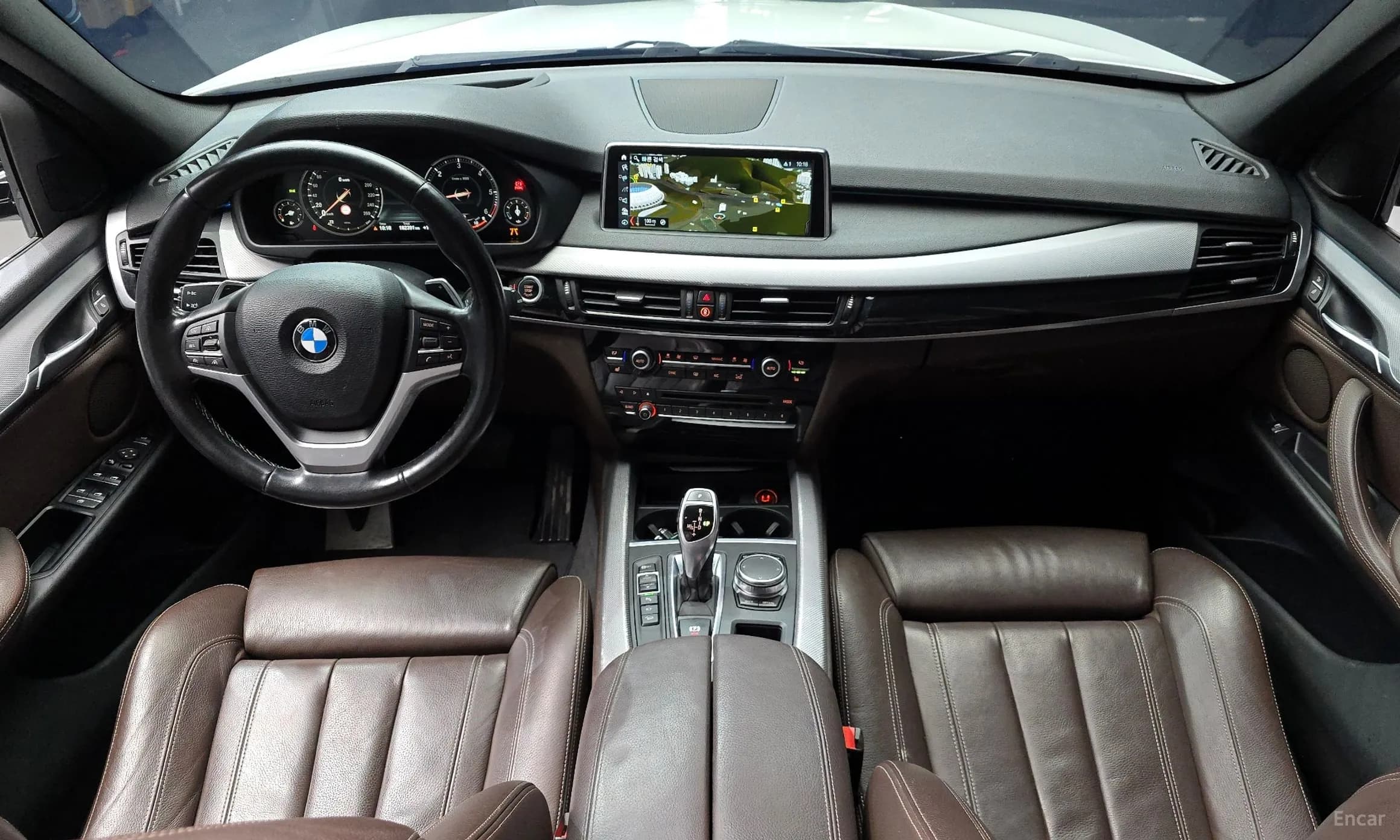 X5 (F15)