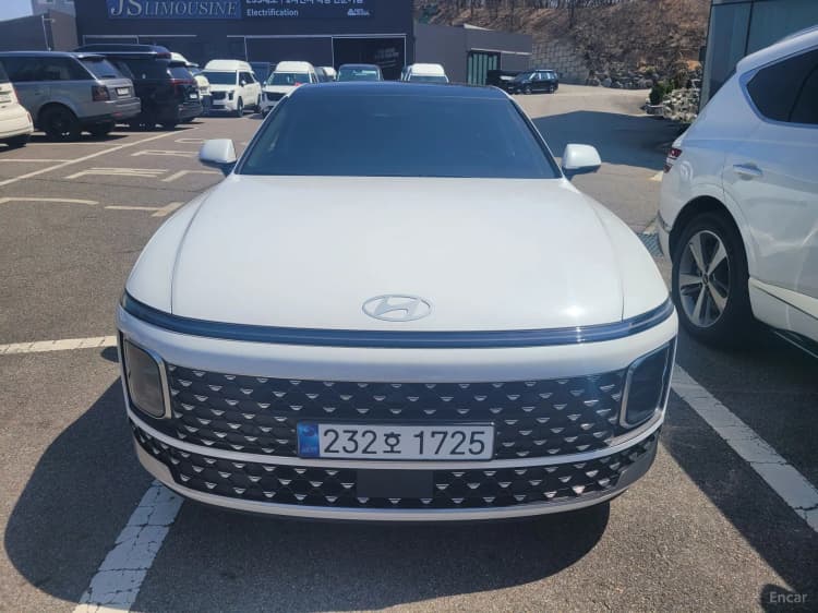 Grandeur Hybrid (GN7)