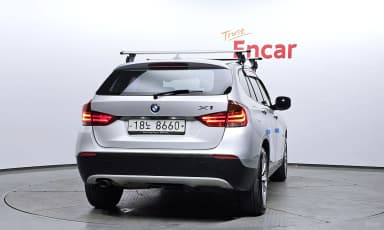 X1 (E84)