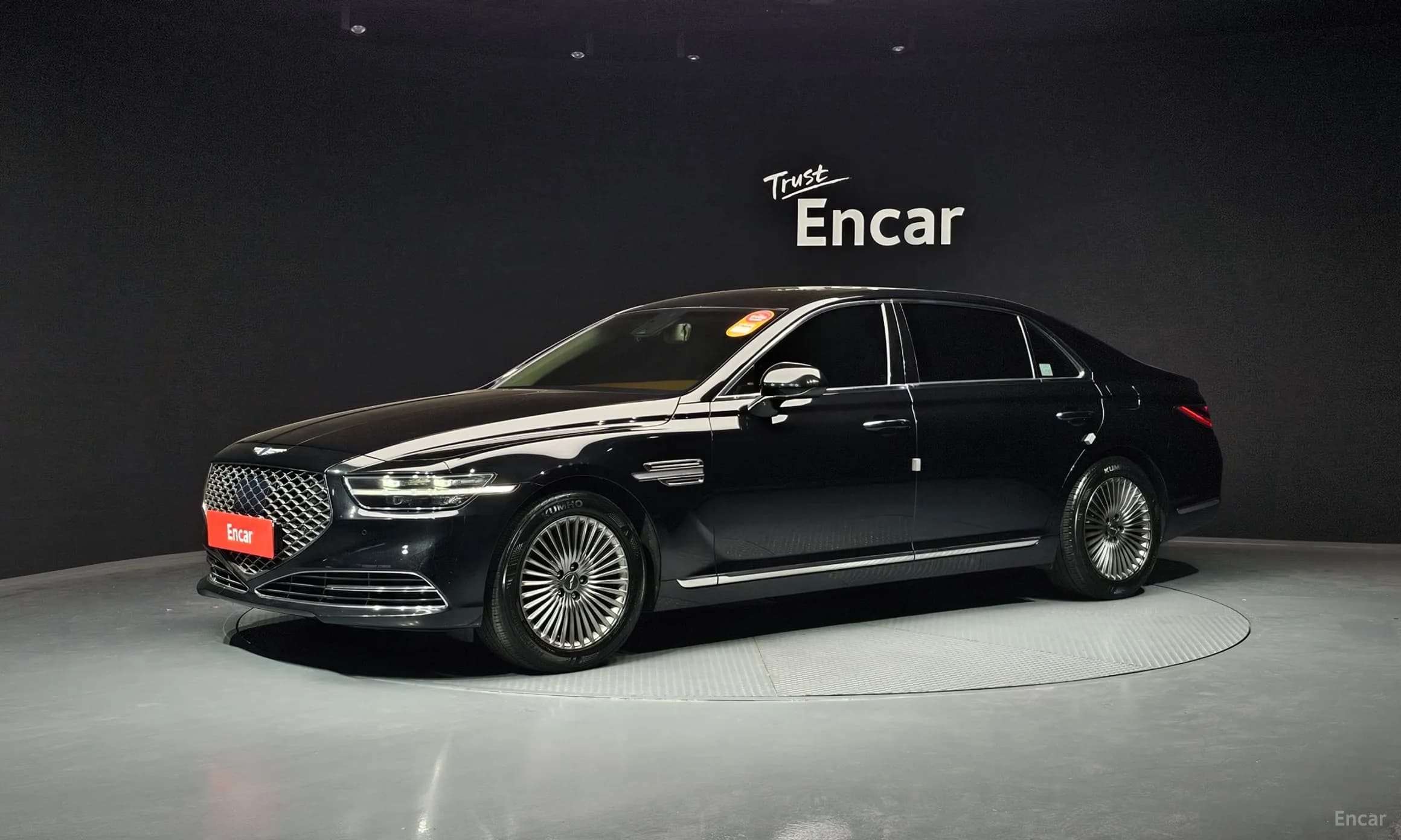G90