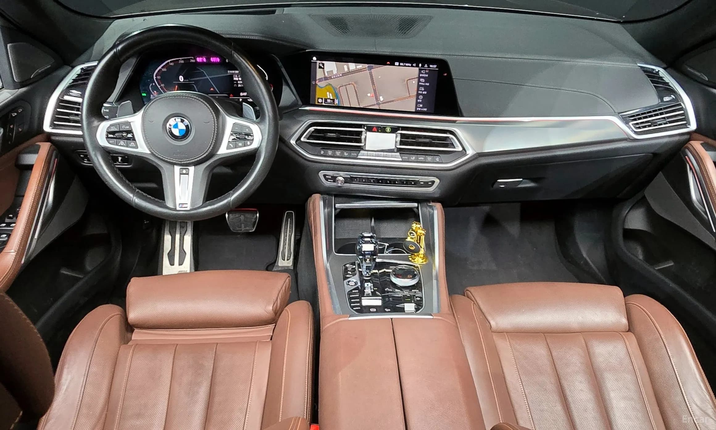 X6 (G06)