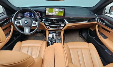 5 Series (G30)