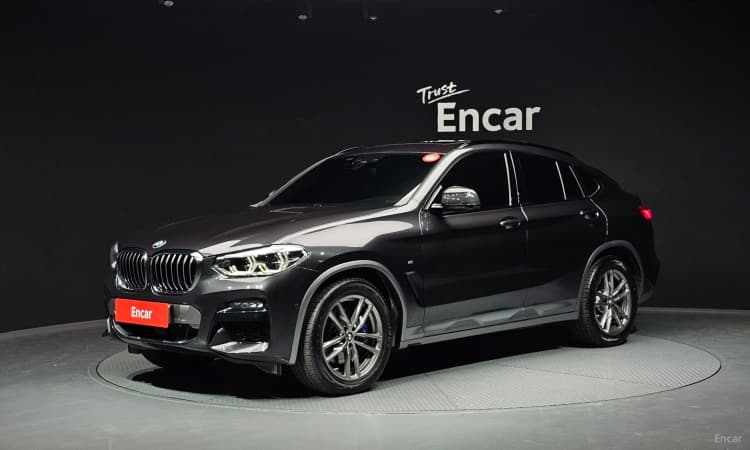 X4 (G02)
