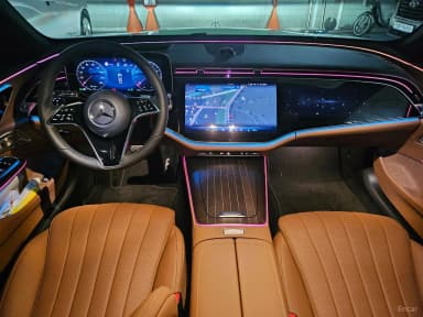 E-Class W214
