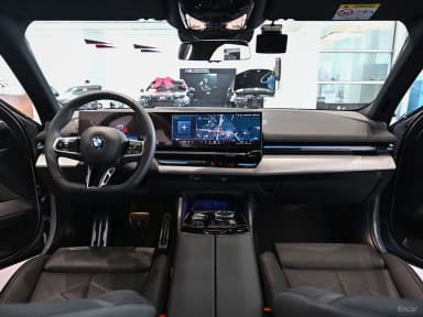 5 Series (G60)