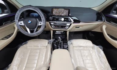 X4 (G02)