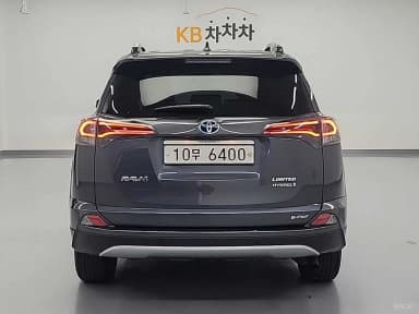 RAV4