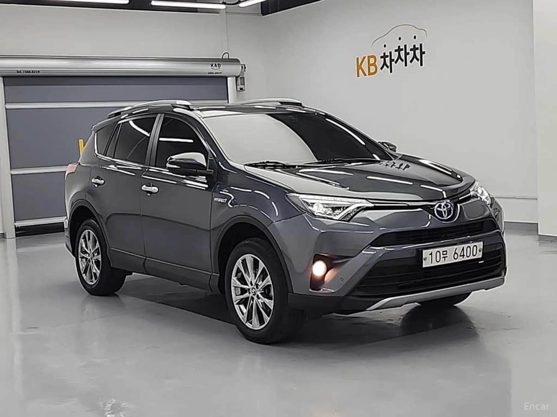 RAV4
