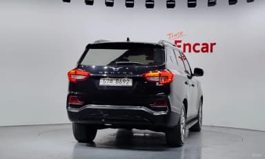 G4 Rexton