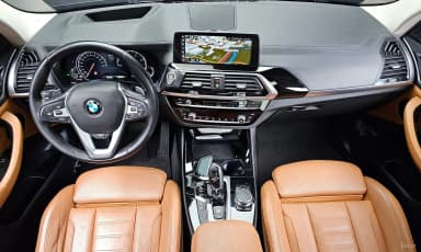 X3 (G01)