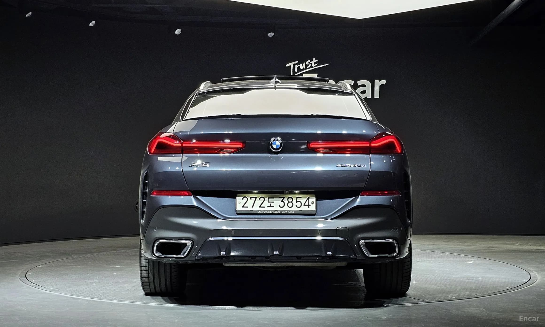 X6 (G06)