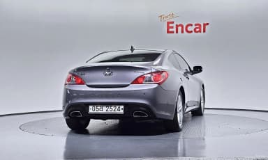 Genesis Coupe