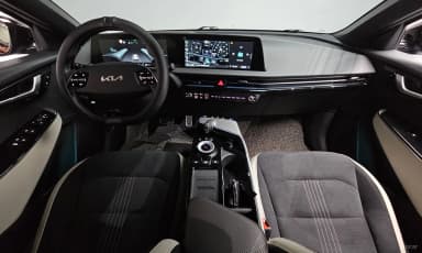 EV6