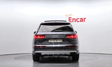 Q7 (4M)