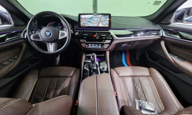 5 Series (G30)