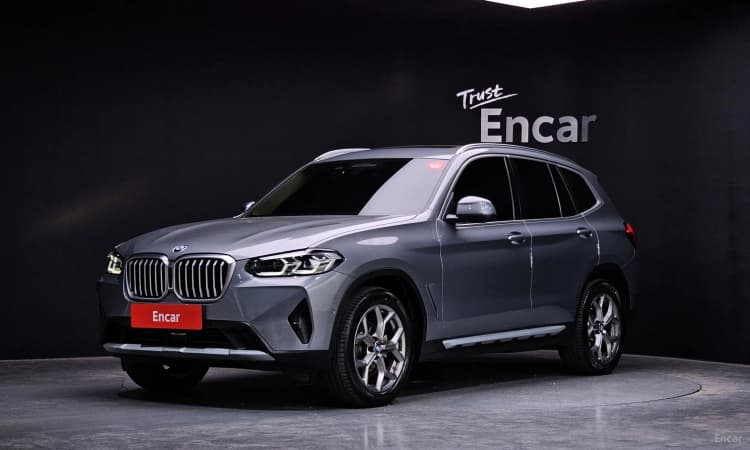 X3 (G01)
