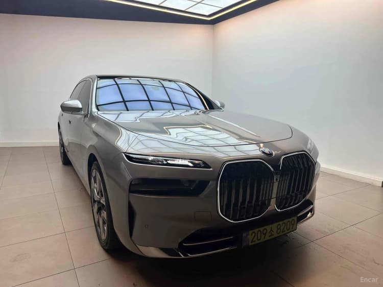 7 Series (G70)