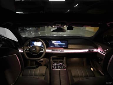 7 Series (G70)