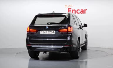 X5 (F15)