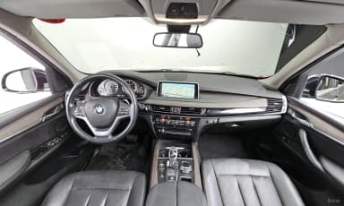 X5 (F15)