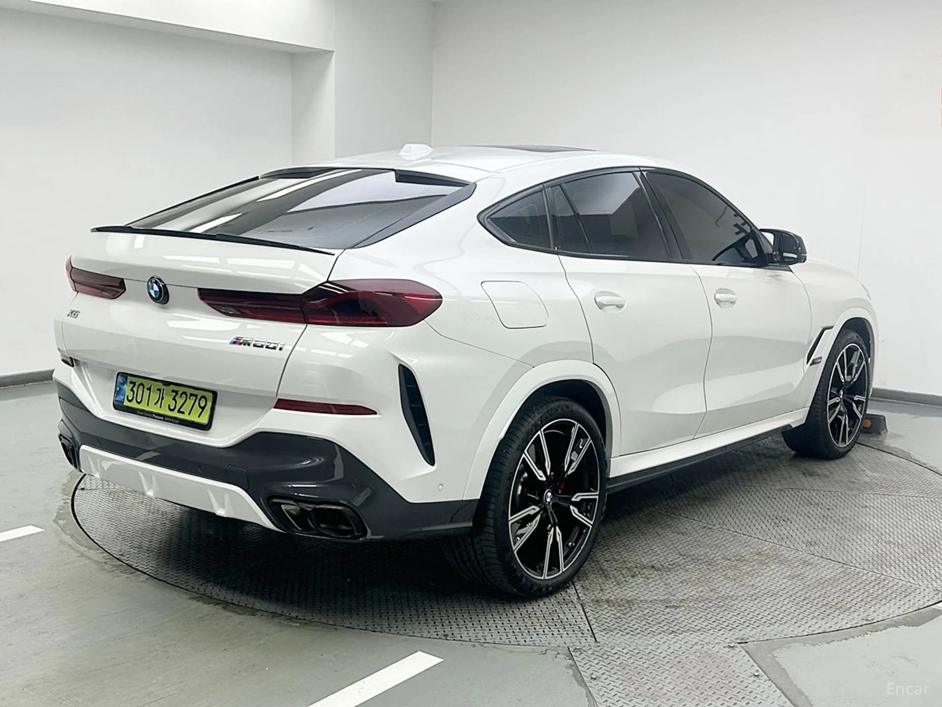 X6 (G06)