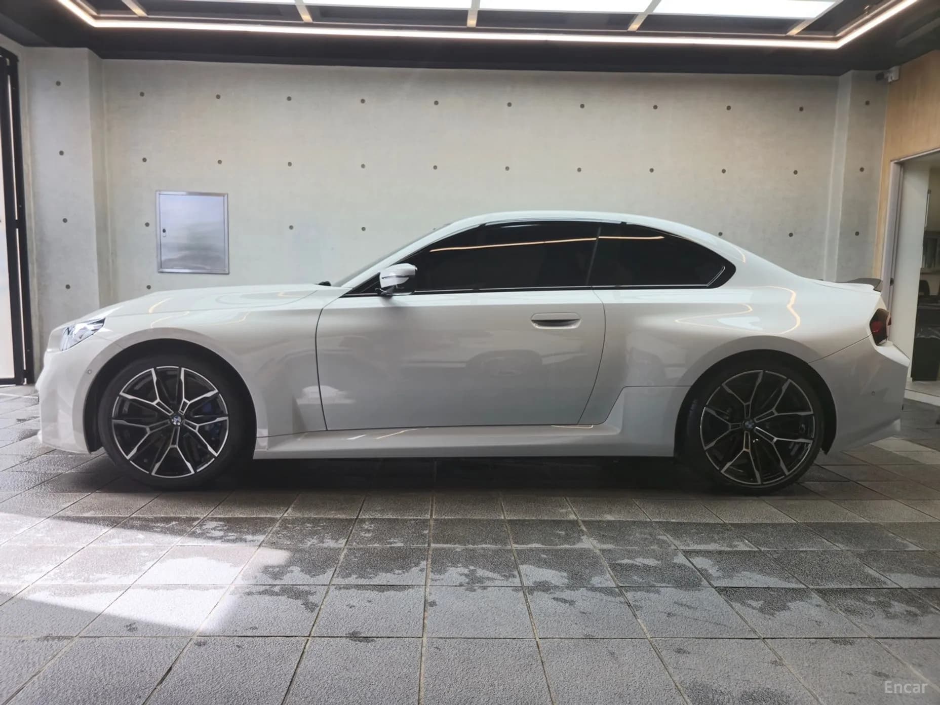M2 (G87)