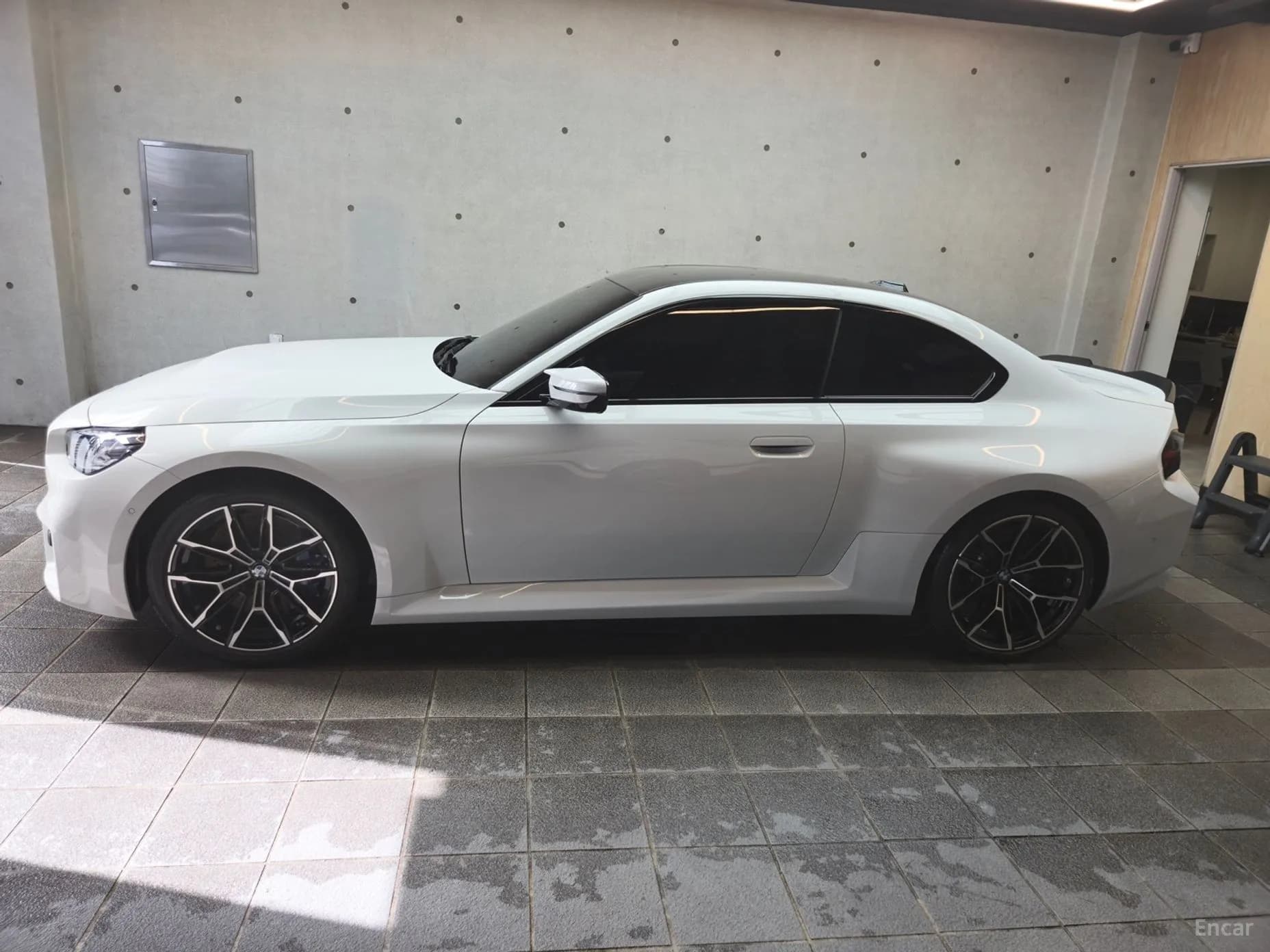 M2 (G87)