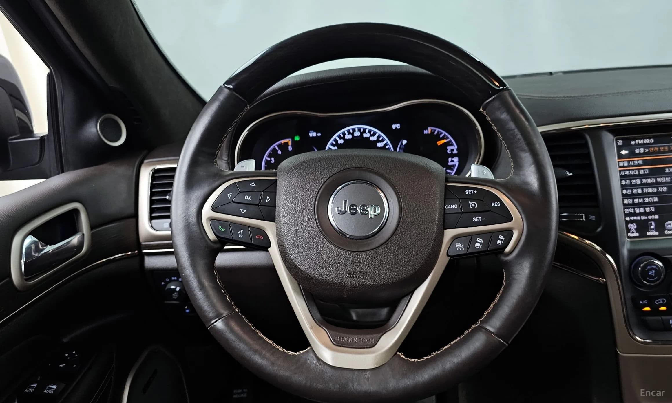 Grand Cherokee
