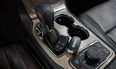 Grand Cherokee