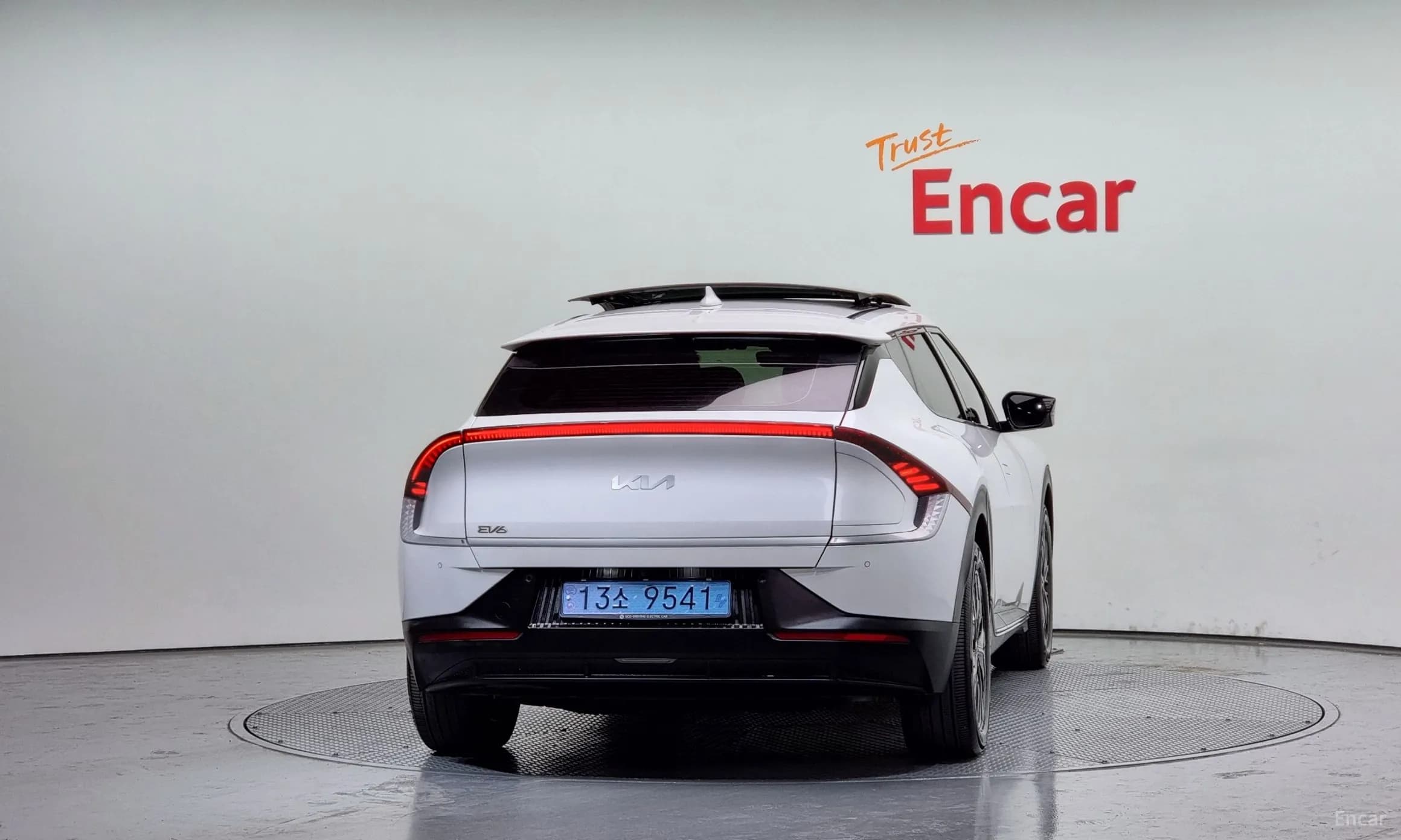 EV6
