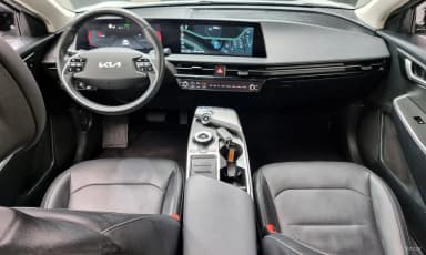 EV6