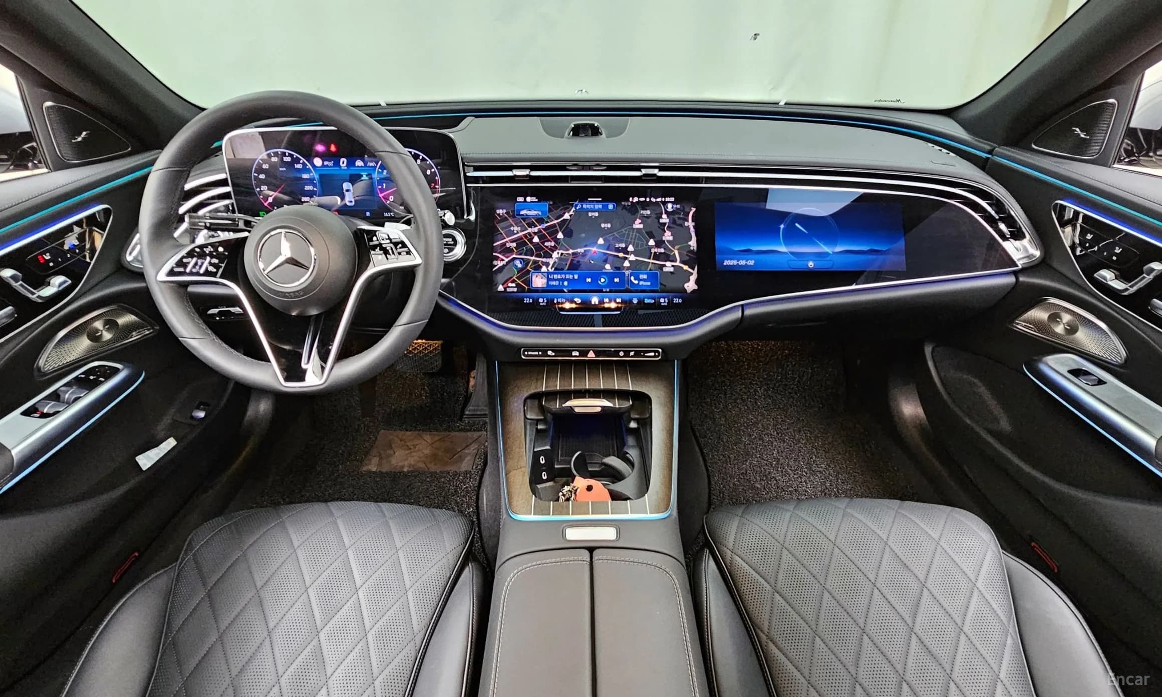 E-Class W214