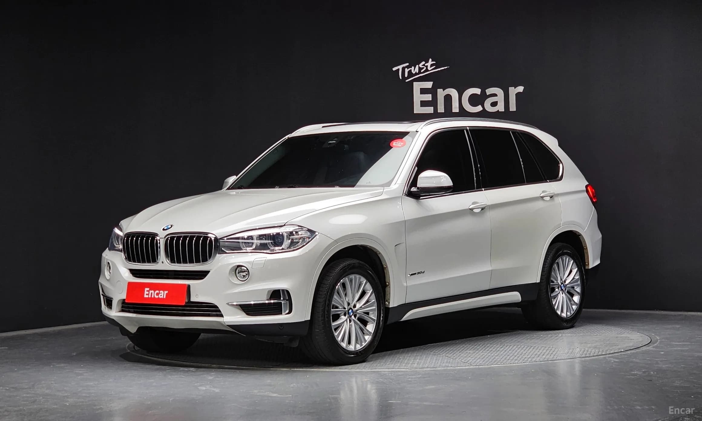 X5 (F15)