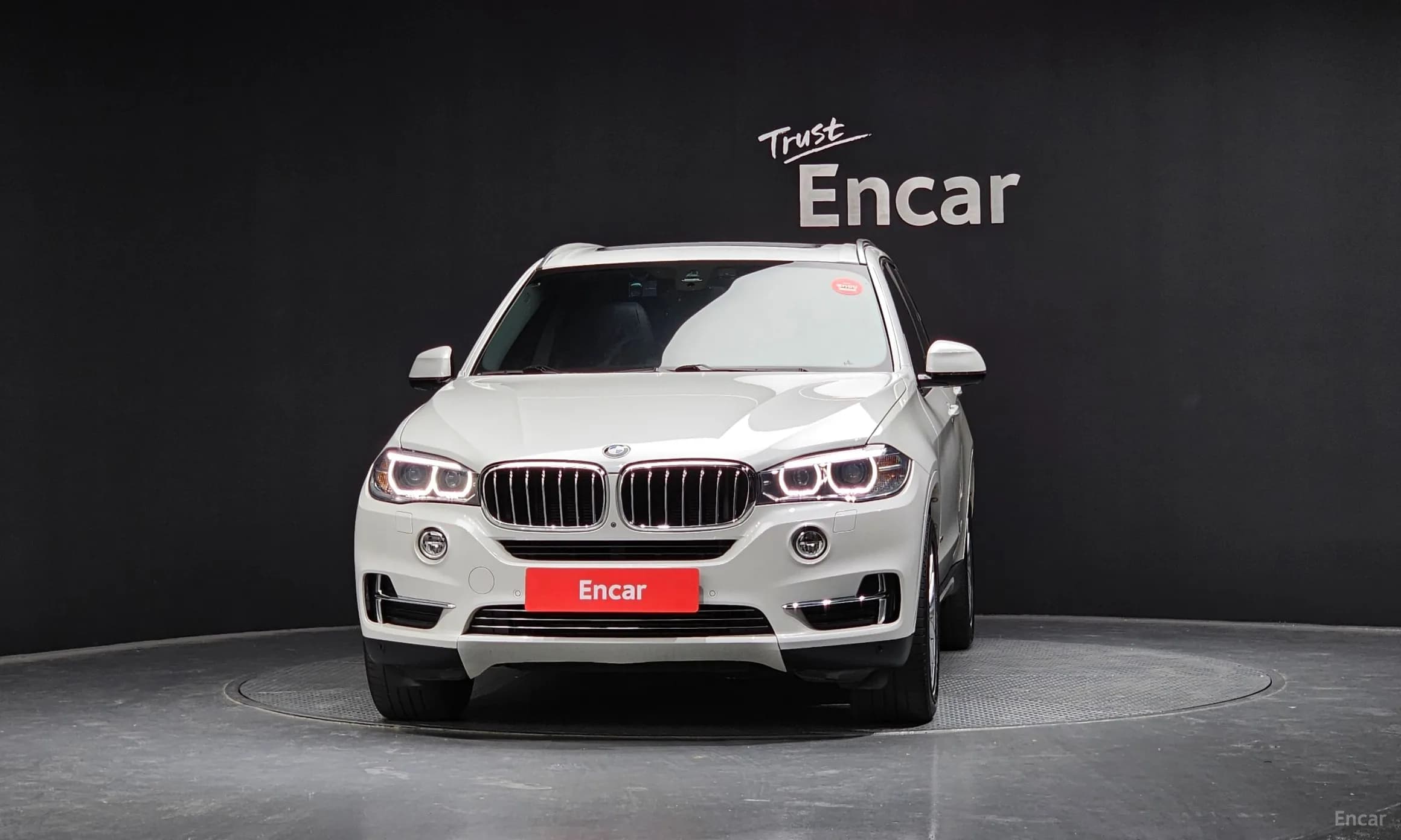 X5 (F15)