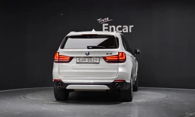 X5 (F15)