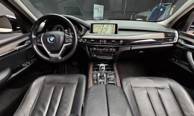 X5 (F15)