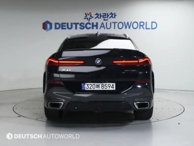 X6 (G06)