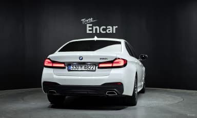 5 Series (G30)