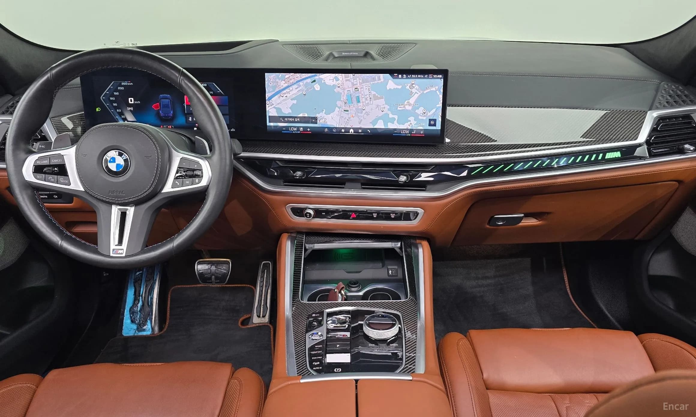 X6 (G06)