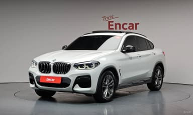 X4 (G02)