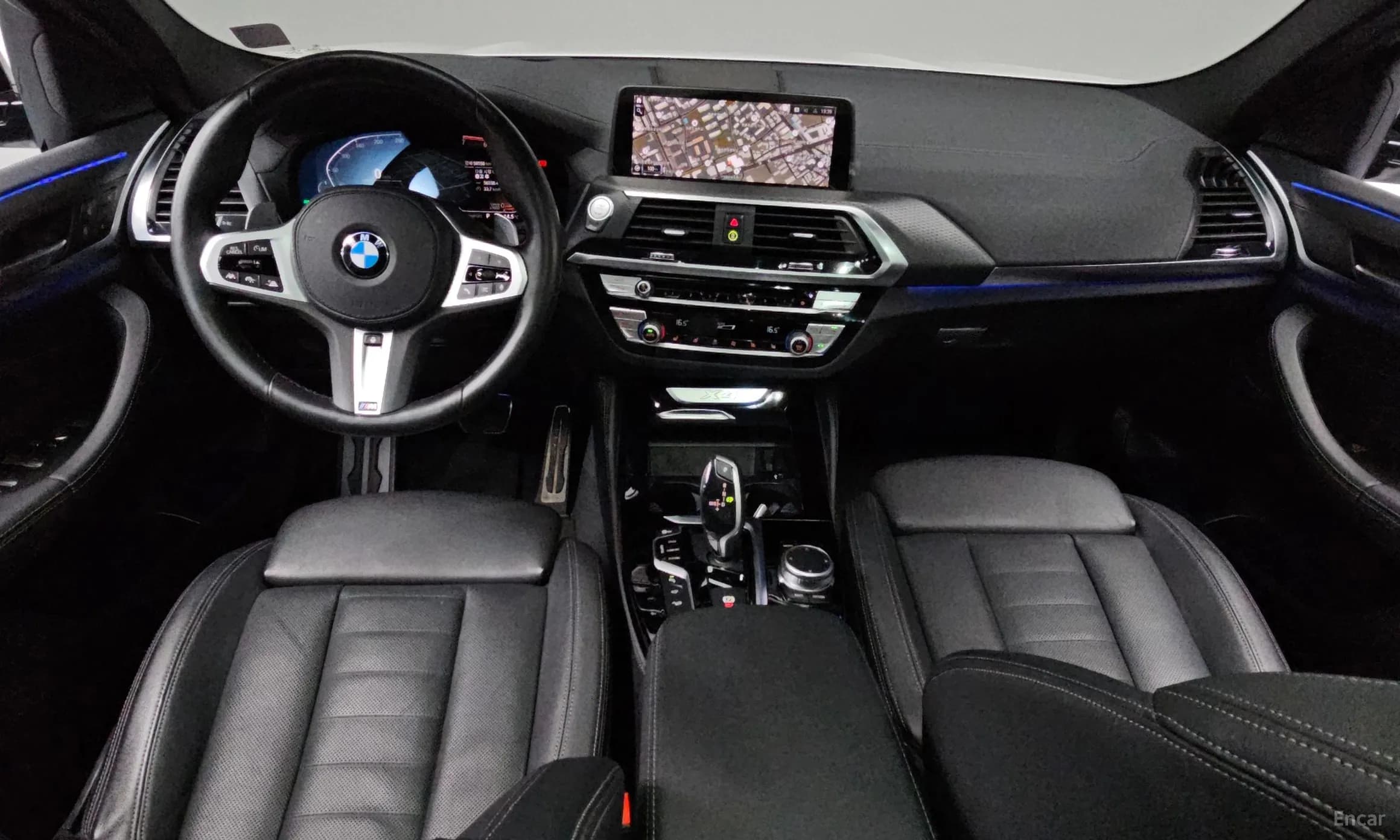 X4 (G02)