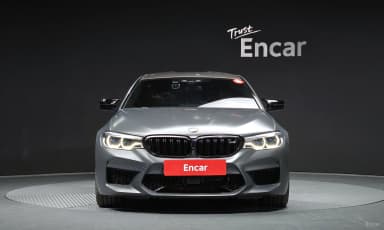 M5 (F90)
