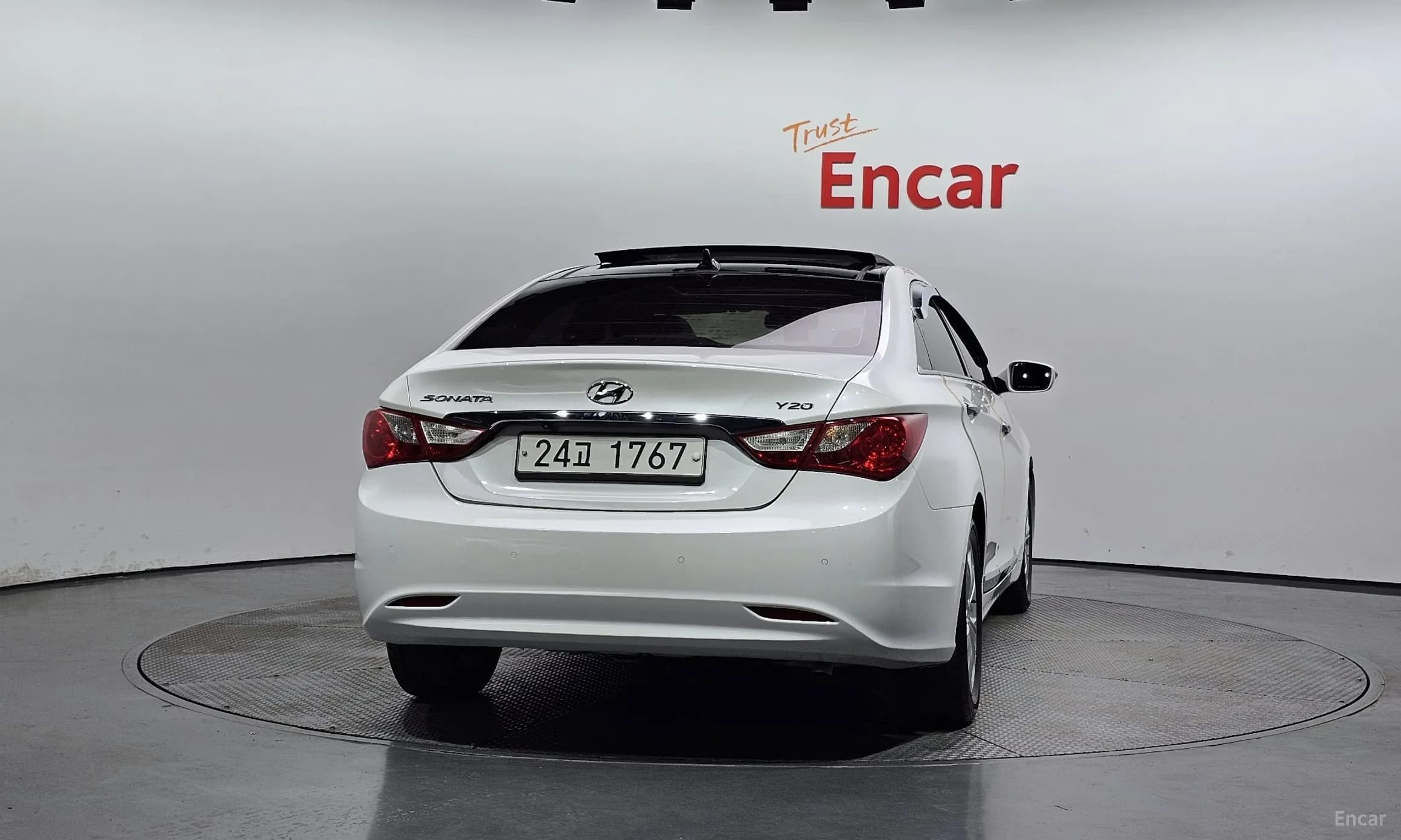 YF Sonata