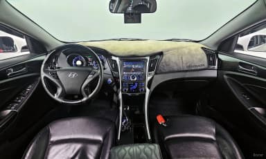 YF Sonata