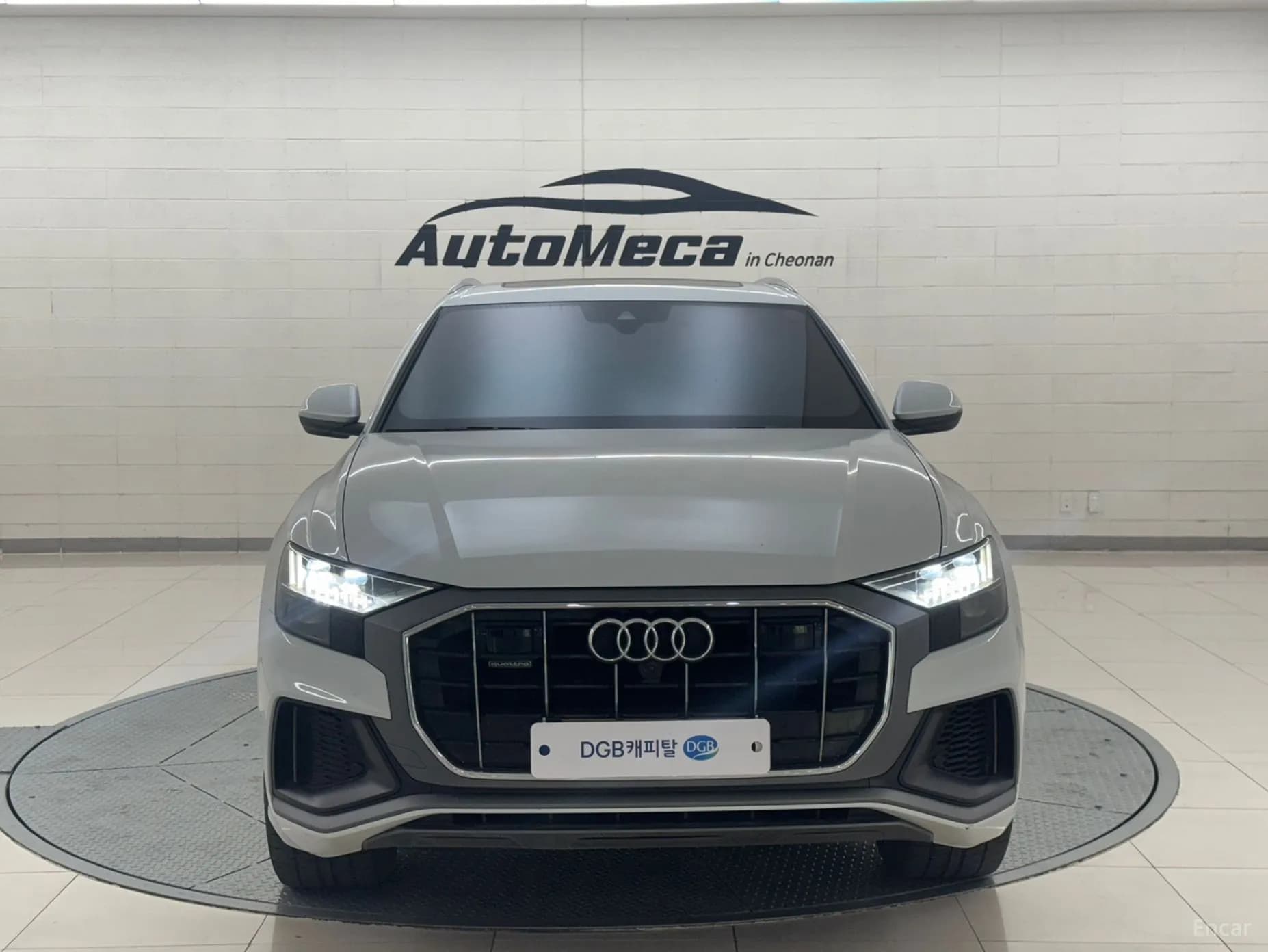Q8 (4M)
