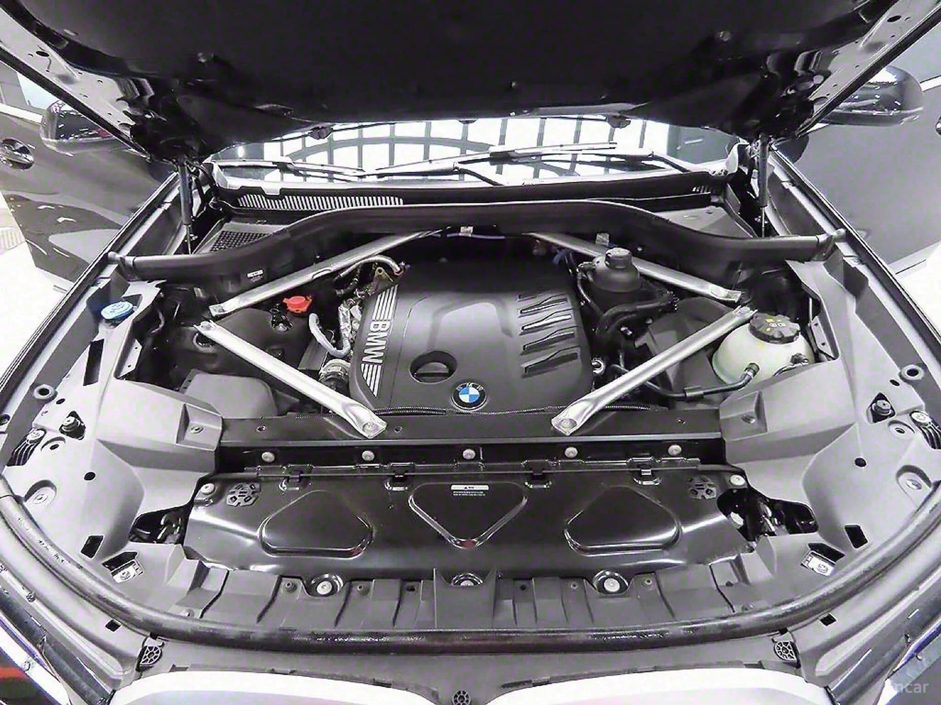 X7 (G07)