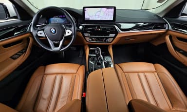 5 Series (G30)