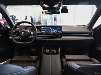5 Series (G60)