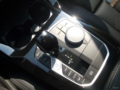 X4 (G02)